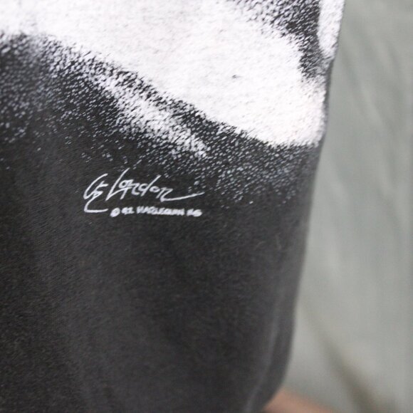 Vintage Graphic T-shirt - Wolf Pack Big Graphic - Men's XL - Picture 11 of 13